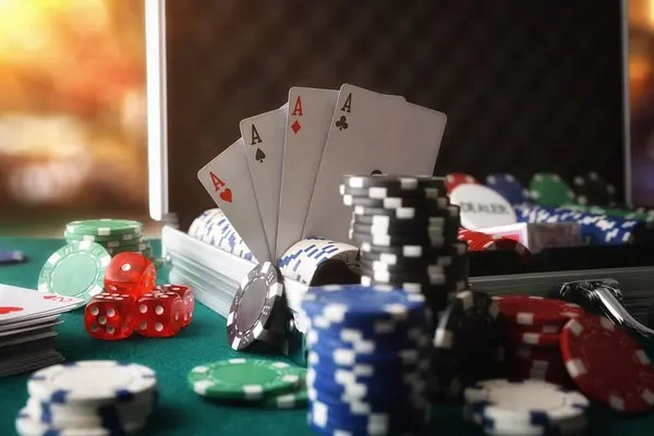 AduQ card game table on kas77 platform